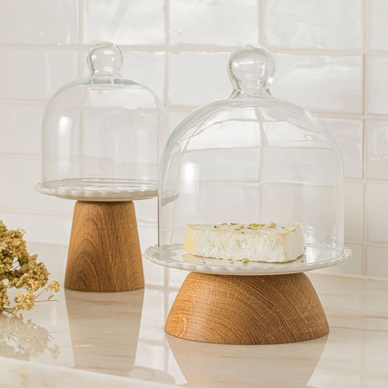 Casafina-Wooden footed plate w/glass dome